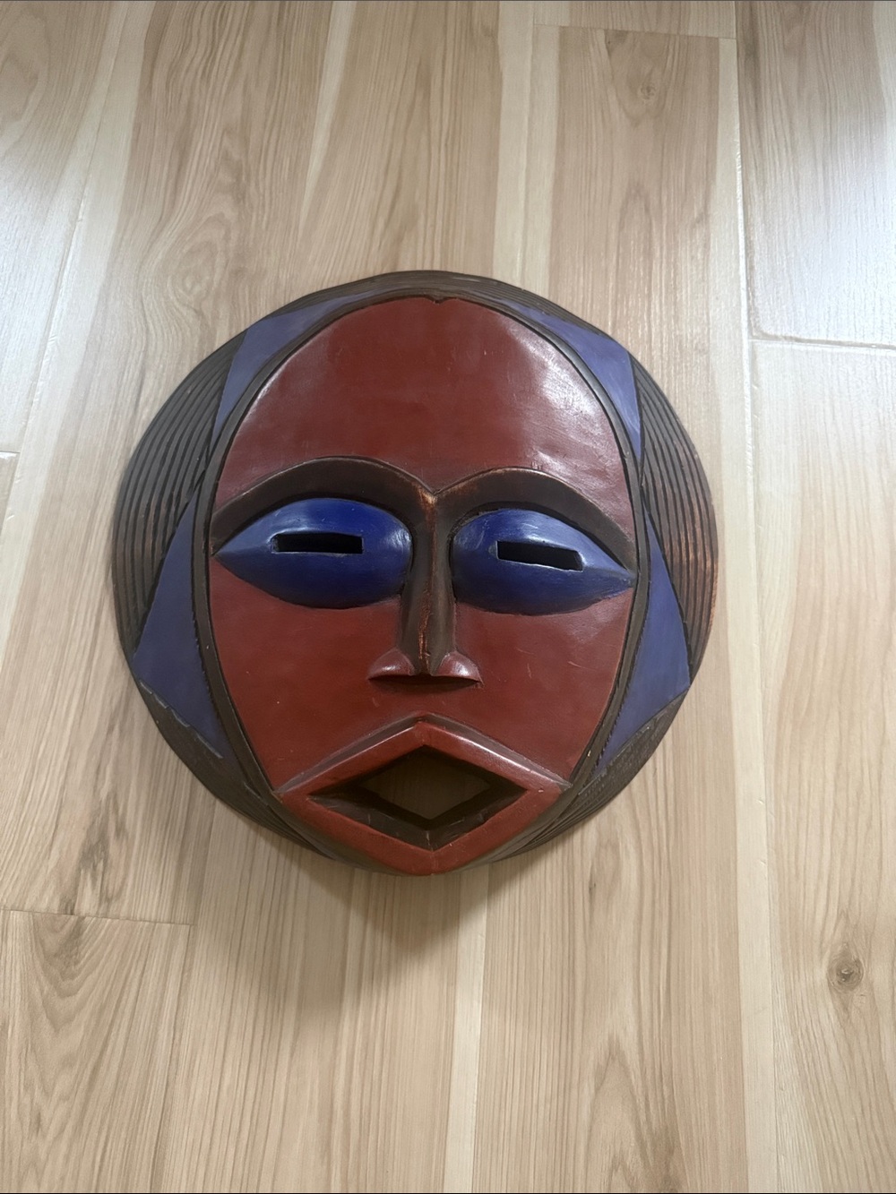 Vintage Ghana African Hand Carved Art